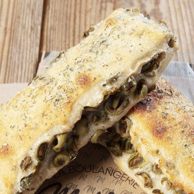 Pain aux olives (115g)