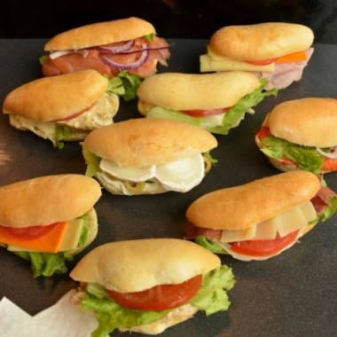 Navette viennoise garnie...